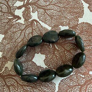 Sézane Olympe Bracelet, olive green resin, small beads (1.6cm/0.6in size) NWT